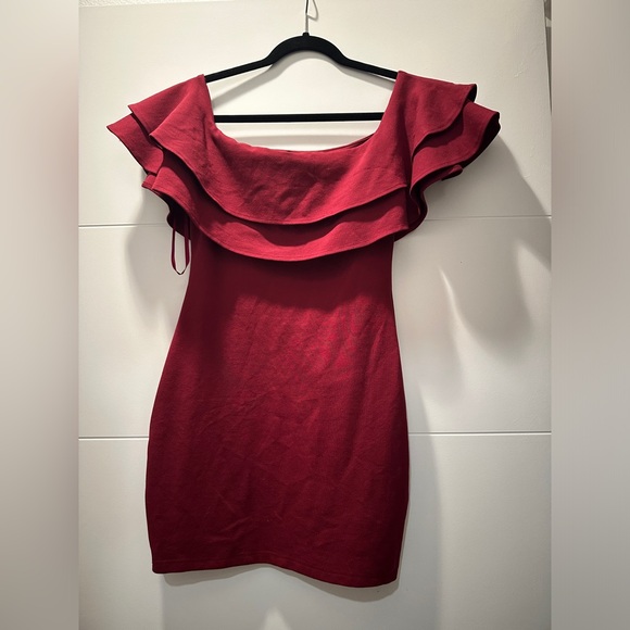 Revolve By the way burgundy Rhiannon off the shoulder ruffle mini dress fall S - Picture 11 of 14